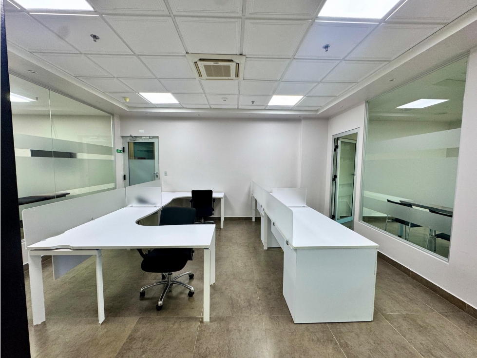 ALQUILER OFICINA CALLE 50 100M2 TORRE OFFICE ONE CV — foto 2