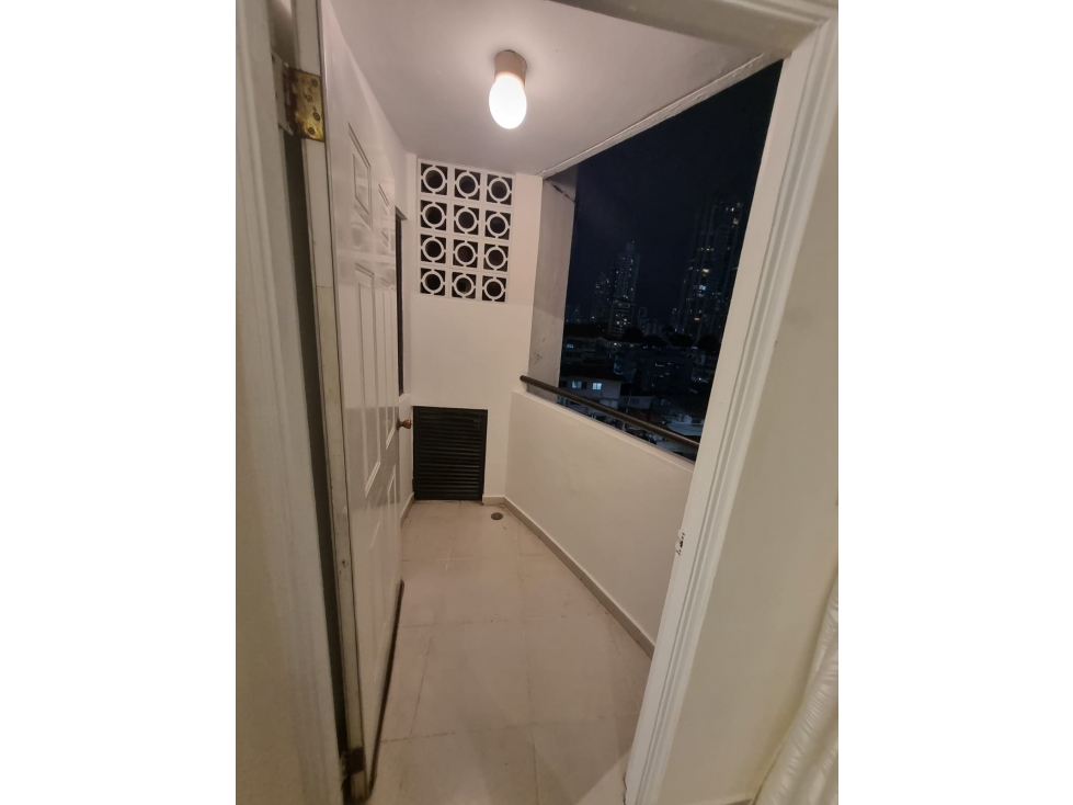 ALQUILER PENTHOUSE VIA PORRAS CON BALCON PH DON OMAR MLD — foto 5