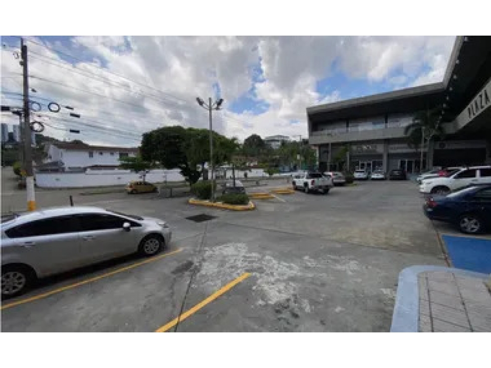 ALQUILER DE LOCAL EN PLAZA COMERCIAL ALTOS DE PANAMA AQ — foto 3