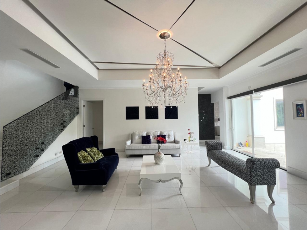 CASA DE LUJO CON PISCINA CLIMATIZADA 850 MT SANTA MARIA FAIRWAY JP — foto 5