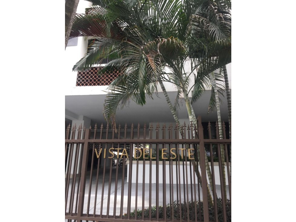 VENDE APARTAMENTO PH VISTA DEL ESTE (URRACA) - 2
