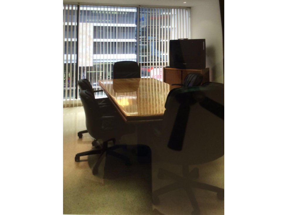 OFICINAS EN GALERÍAS BALBOA - OF 56 - 1