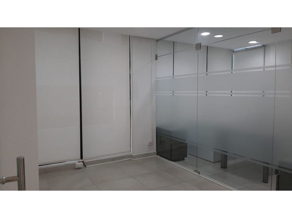 OFICINA 207 M2 EN OBARRIO. PH OMEGA MANTENIMIENTO INCLUIDO — foto 5
