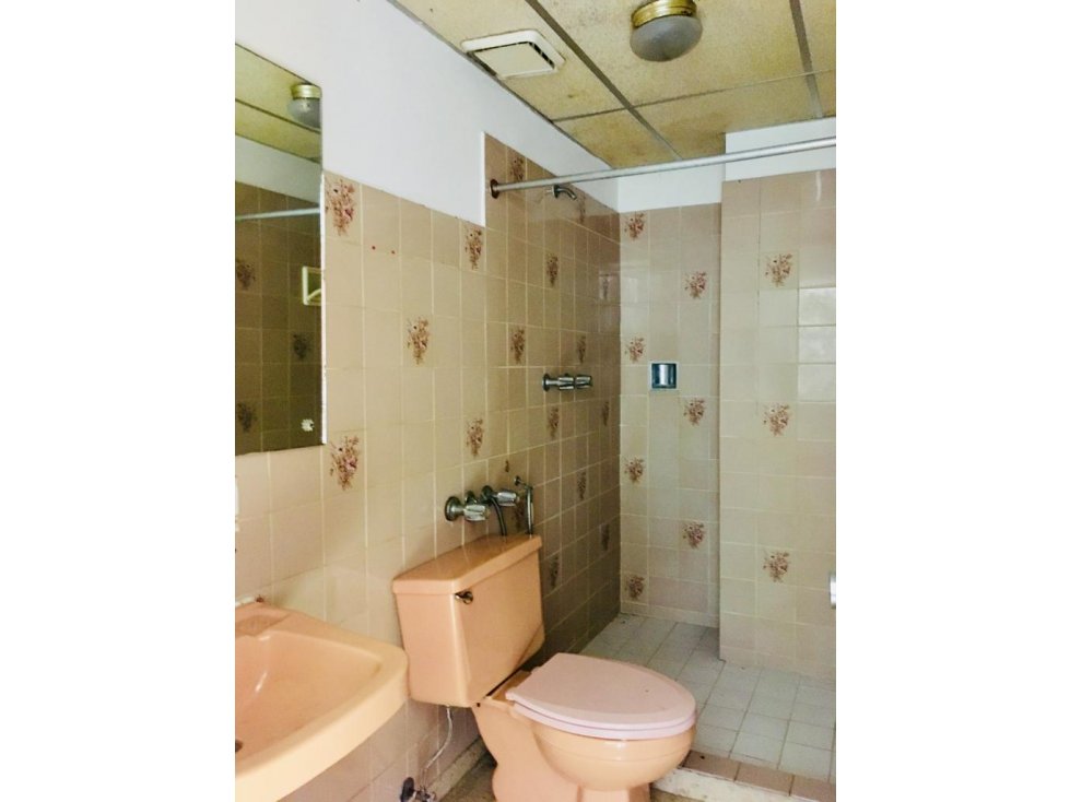 OFICINA 74m2, FRENTE AL CENTRO COMERCIAL EL DORADO, PLAZA CENTRO - 6