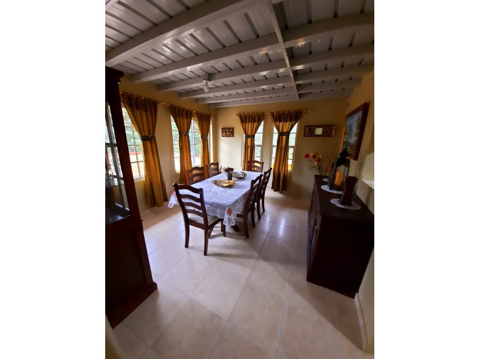 CASA ALTOS DE CERRO AZUL 1800 M2 4 RECÁMARAS - 2