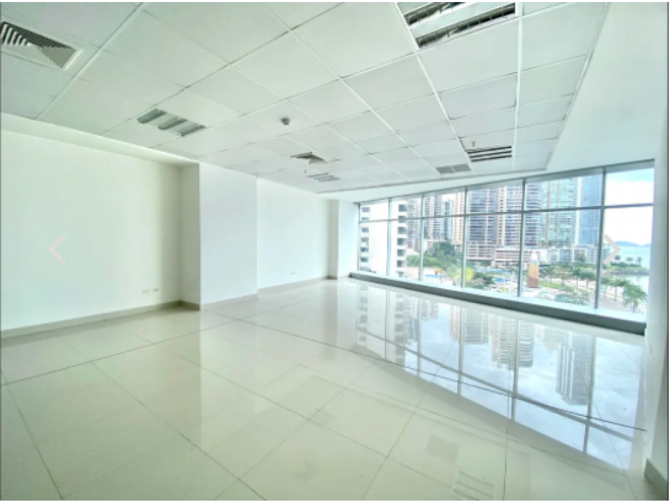 ALQUILER OFICINA 85 m2 CON MUEBLES VISTA MAR, SKY BUSINESS CENTER