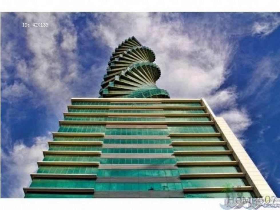 ALQUILER Y VENTA OFICINA 145m2 CALLE 50 F&F TOWER (TORNILLO)