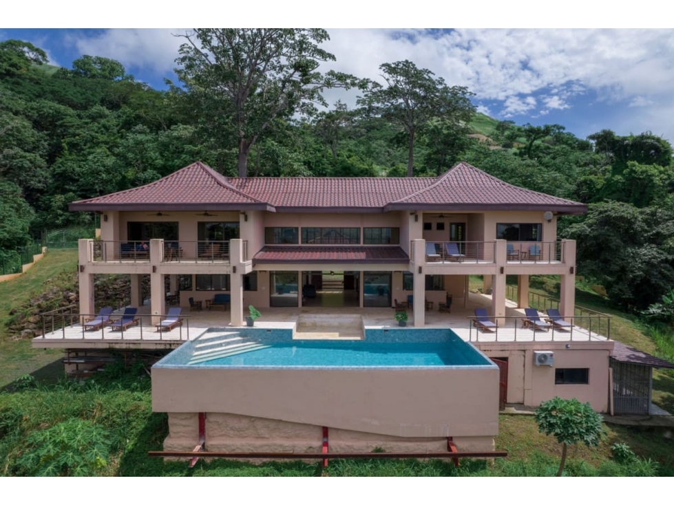 VENTA DE CASA DE LUJO CON VISTA AL MAR EN PANAMÁ OESTE JP