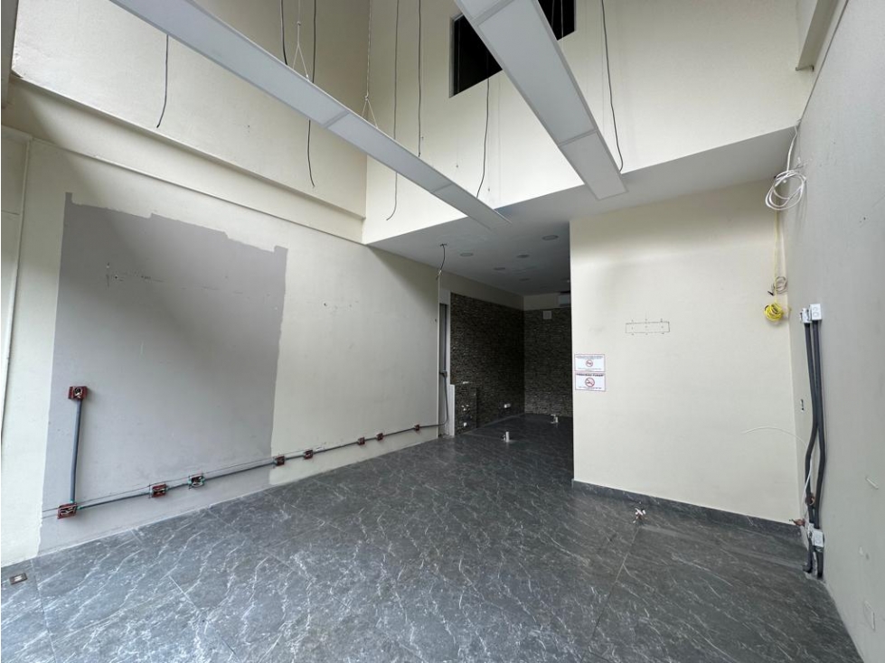 ALQUILO LOCAL EN PLANTA BAJA SAN FRANCISCO PLAZA SF 69 — foto 4