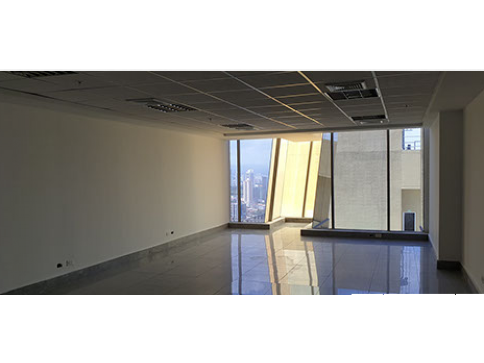 ALQUILER OFICINA 65m2 EN OBARRIO TWIST TOWER AMOBLADA O VACIA
