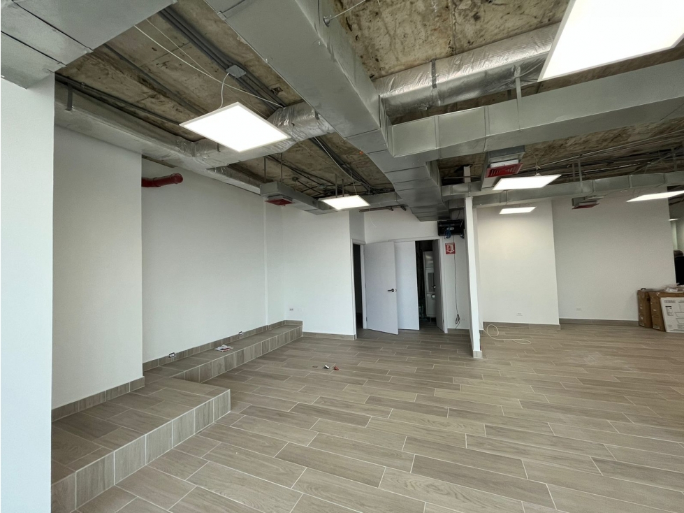 ALQUILER OFICINA CON O SIN MUEBLES CALLE 50 TORRE GLOBAL MTTO INCLUIDO — foto 5