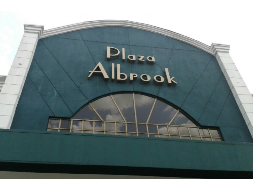 ALQUILO LOCAL ALBROOK 100.27M2 PLAZA ALBROOK - 3