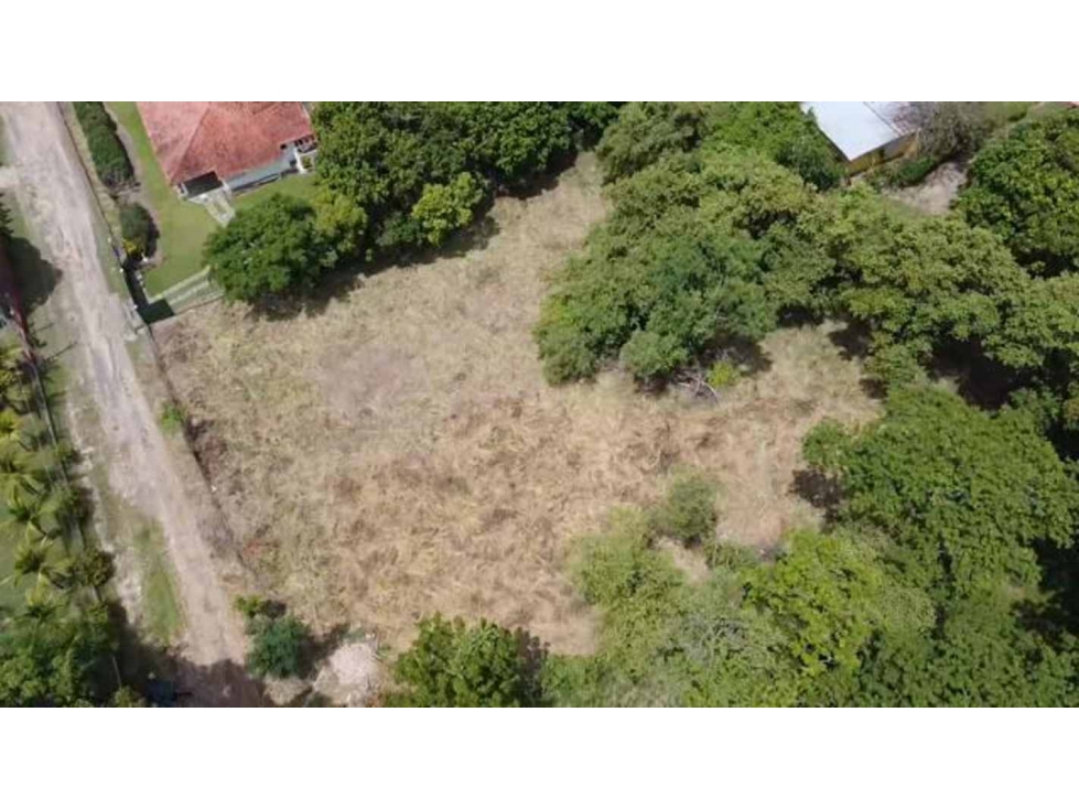 VENDO TERRENO EN CORONADO, VIA CLUB CAMPESTRE 3000mts