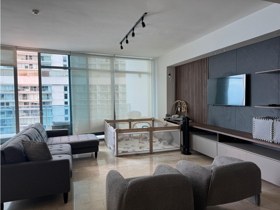 Venta Apartamento Tipo Loft en Piso Alto | PH Grand Tower 231mtr2 EV