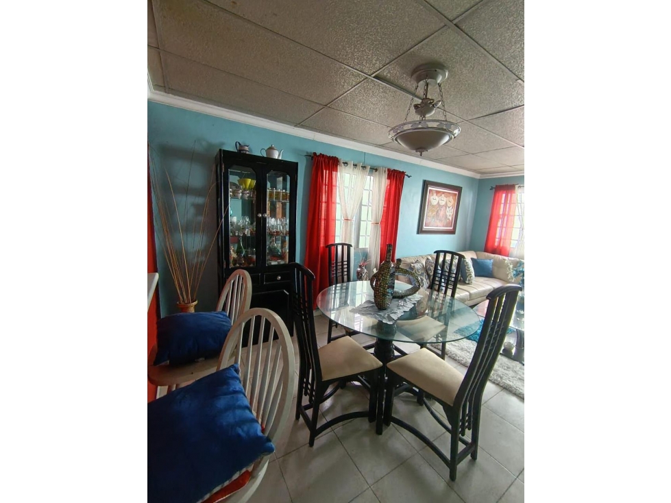VENTA O ALQUILER CASA LAS CUMBRES EN LAS PRADERAS DEL ROCIO CV — foto 2