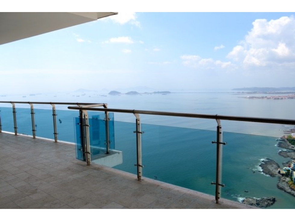 VENTA DE PENTHOUSE VISTA AL MAR PRECIO REBAJADO EN PUNTA PACIFICA JP