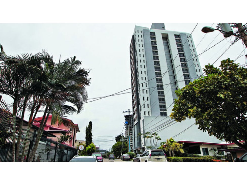 ALQUILO HERMOSO APARTAMENTO PH ESCALA EN EL CARMEN, 2REC L/B — foto 2