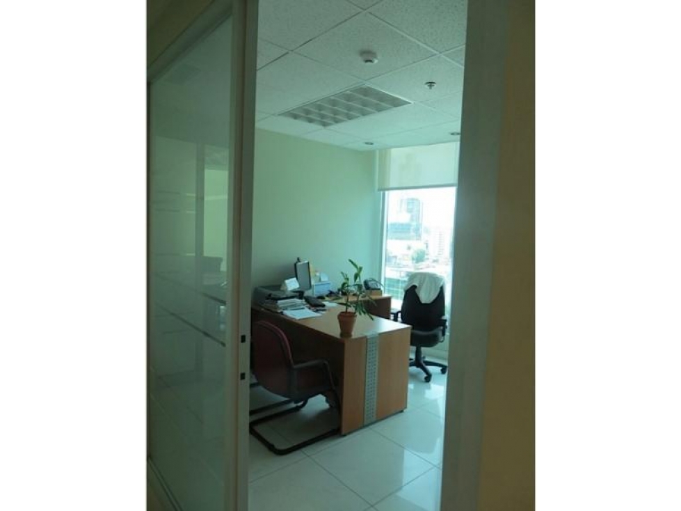 ALQUILER OFICINA EN EL EDIFICIO OCEAN BUSINESS PLAZA 186 MTS2 RTC — foto 5