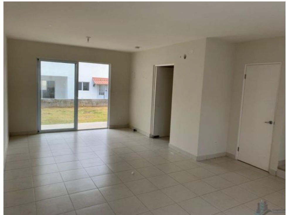 CASA VERSALLES OESTE COSTA VERDE 265m2 TERRENO. MODELO TOLEDO — foto 2