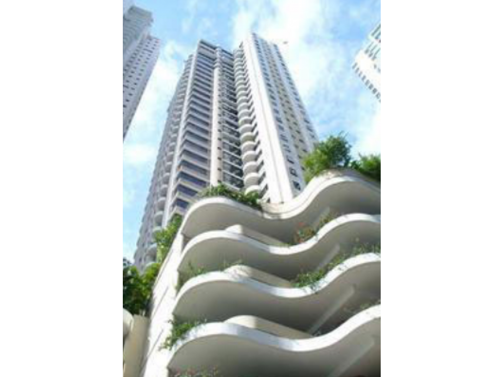 APARTAMENTO EN ALQUILER GOLDEN PALACE