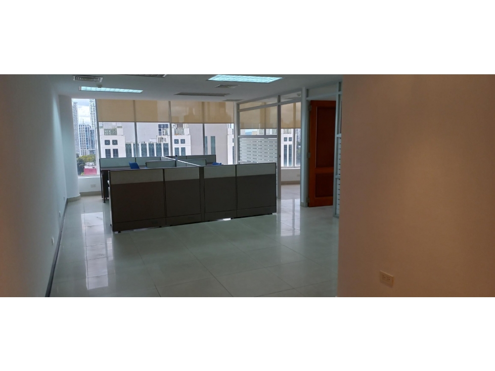 OFICINA 90M2 SEMIAMOBLADA PROCONSA II MANTENIMIENTO INCLUIDO