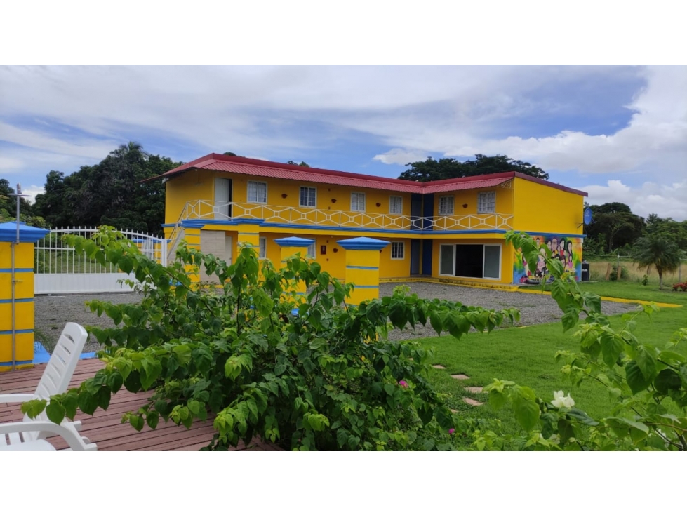 VENTA DE HOTEL EN RIO HATO - 2