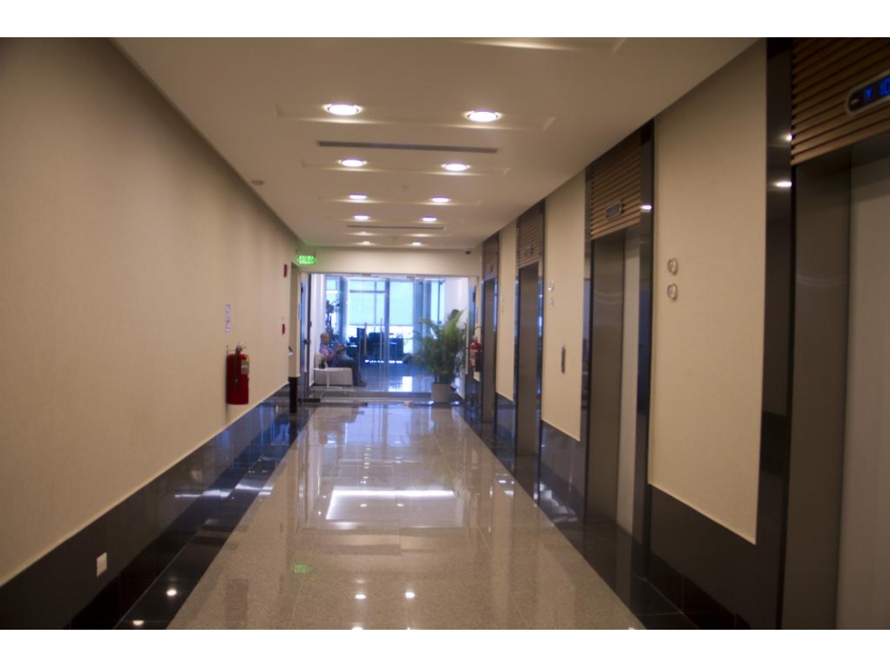 ALQUILER OFICINA 151M2 EN SANTA MARÍA BUSINESS DISTRICT PH ARIFA KAF — foto 6