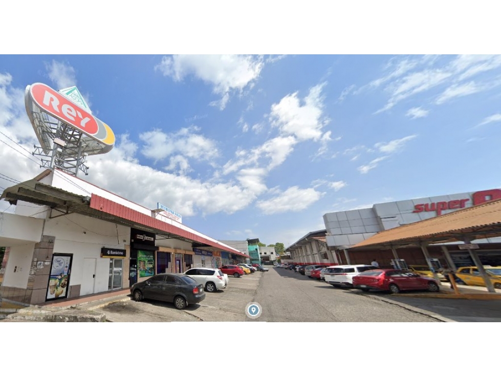 ALQUILER LOCAL EN GRIS EN CHANIS 1309M2 EN PLAZA ÁGORA KAF — foto 4