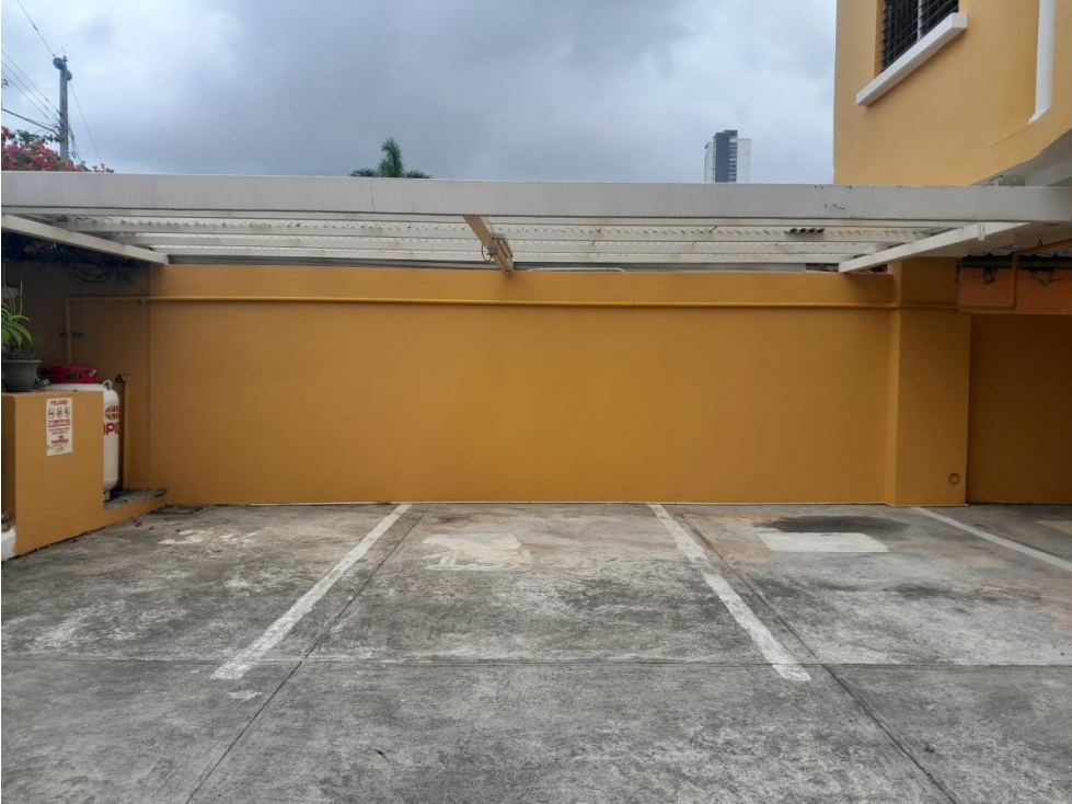 VENTA DE AMPLIO APARTAMENTO EN BETANIA 3 RECAMARAS — foto 2
