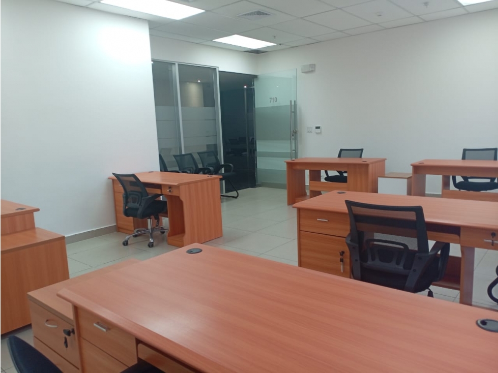 ALQUILER OFICINA CON OPC MUEBLES OBARRIO MANTENIMIENTO INCLUIDO NOVA — foto 2