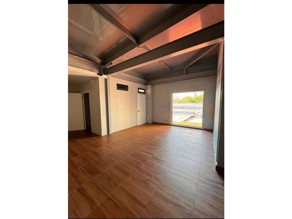 ALQUILER LOCAL COMERCIAL EN SAN FRANCISCO PLAZA CORNER 68 — foto 5