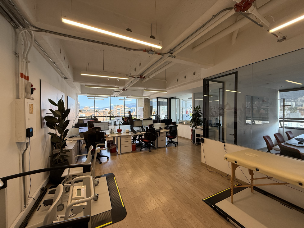 Oficina de 124 m² en Chicó | Rentando con Contrato Vigente