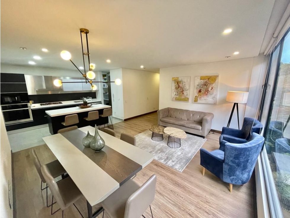 Se arrienda Apartamento de Lujo en Rosales