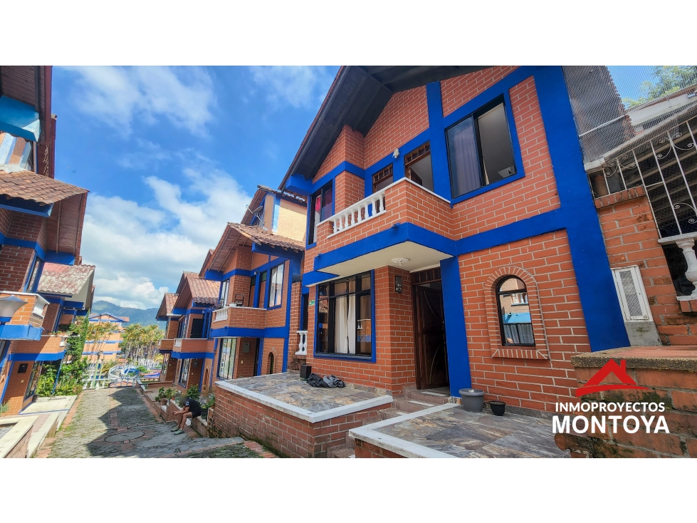 Venta casa en Quintas de Jardín Colonial, Molinos, Dosq