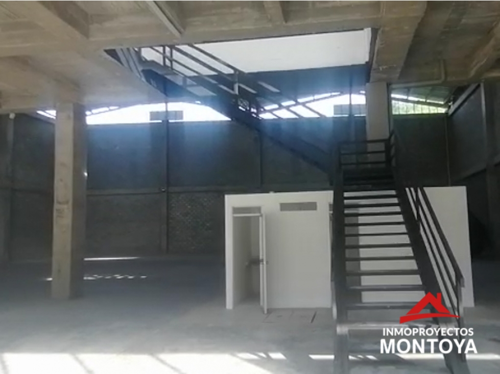 Bodega sobre la vía La Romelia-El Pollo, Dosquebradas - 1