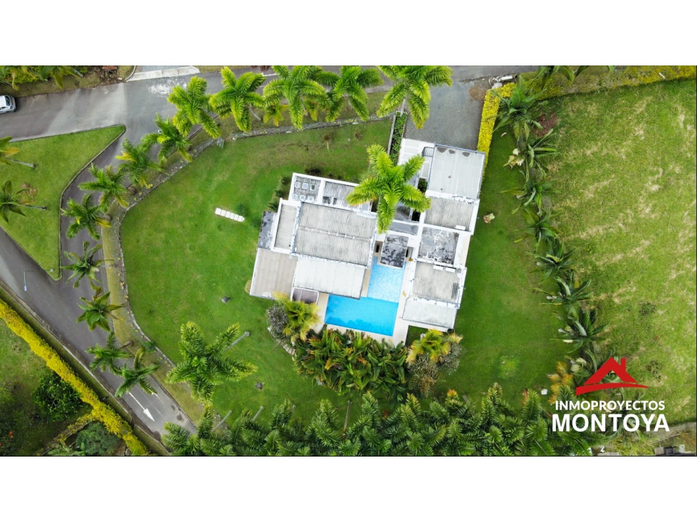 Moderna casa en condominio, Cerritos, Pereira