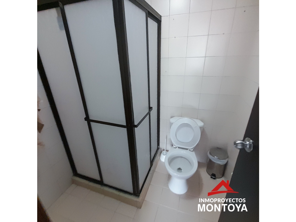 Apartamento en el sector de la Av. 30 de Agosto, Pereira — foto 5