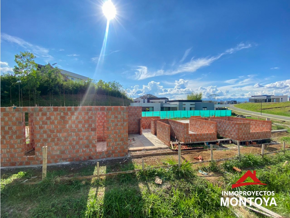 Casa campestre en obra gris, condominio Emunah, Cerritos — foto 2
