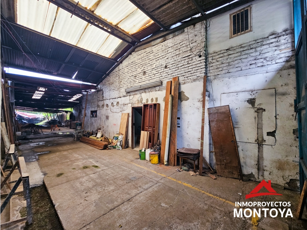 Bodega-lote comercial en La Badea, Dosquebradas - 1