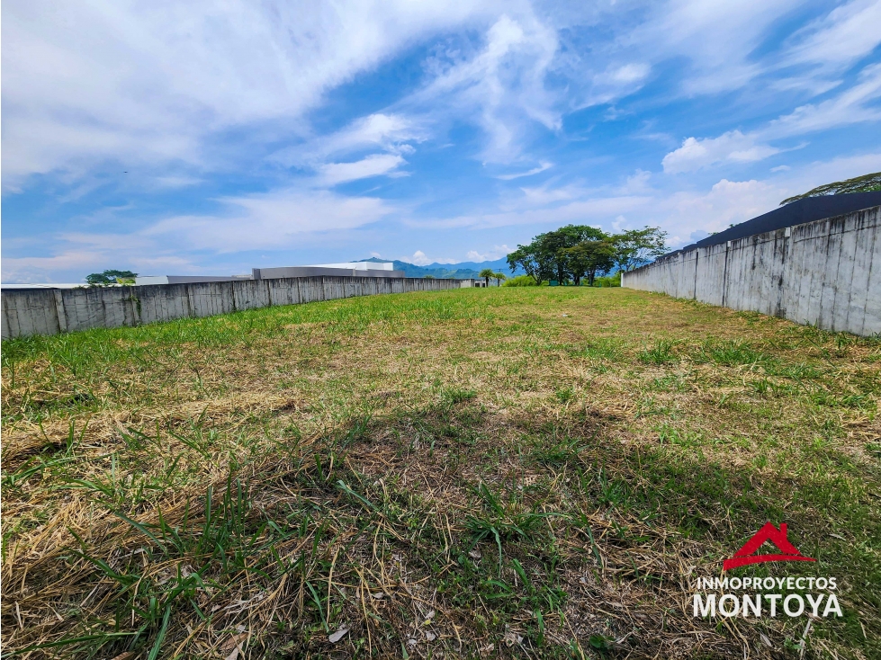 Lote en el condominio Malabar, Cerritos, Pereira — foto 2