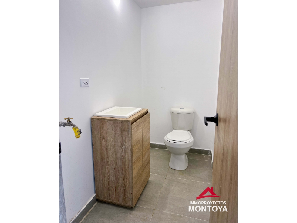 Arriendo local sobre la Av 30 de agosto, Pereira — foto 4