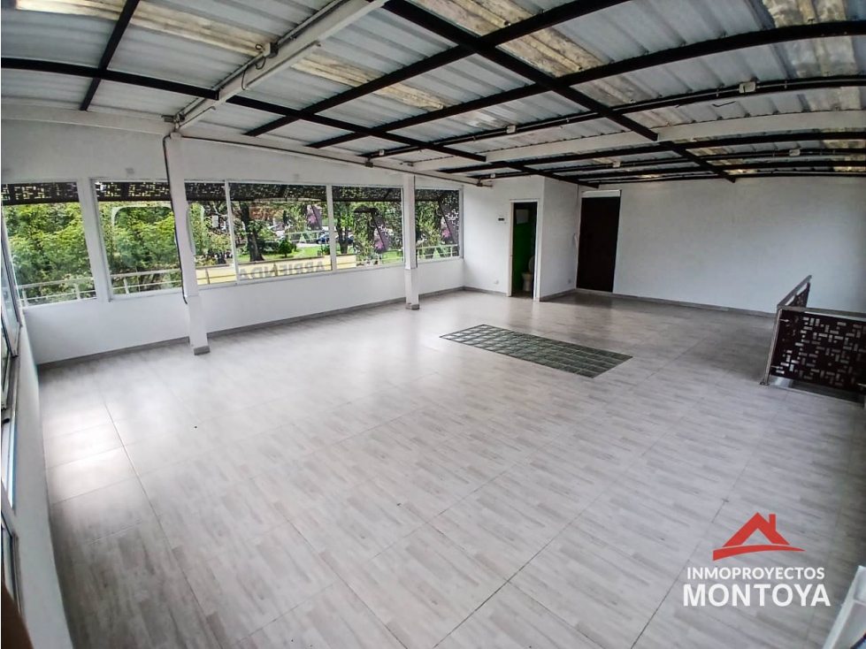 Arriendo local en el centro de Pereira