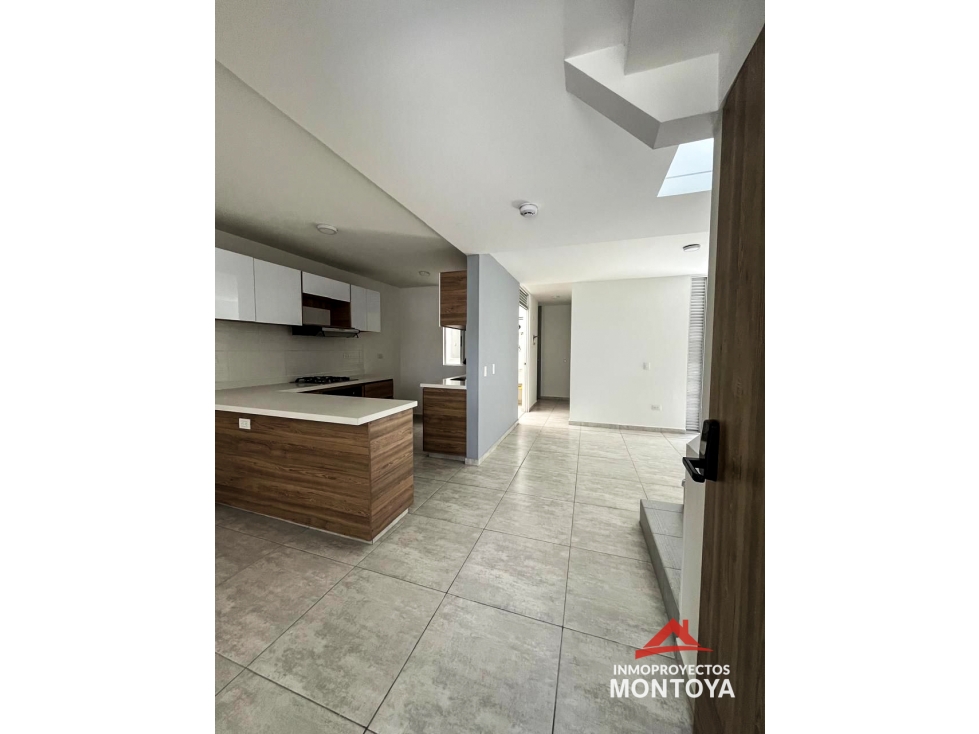 Casa en conjunto, Condina, Pereira