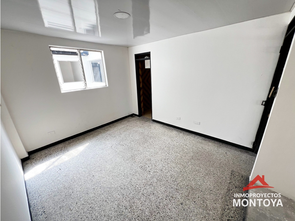 Venta casa comercial en la Av 30 de Agosto, Pereira — foto 4