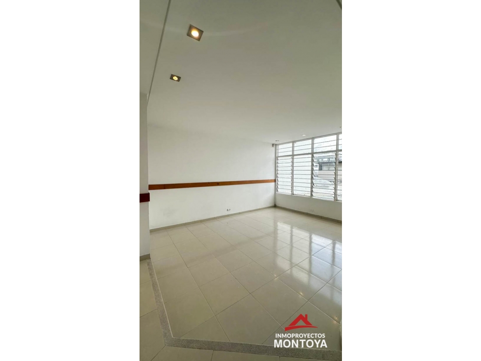 Arriendo casa comercial, la circunvalar, Pereira