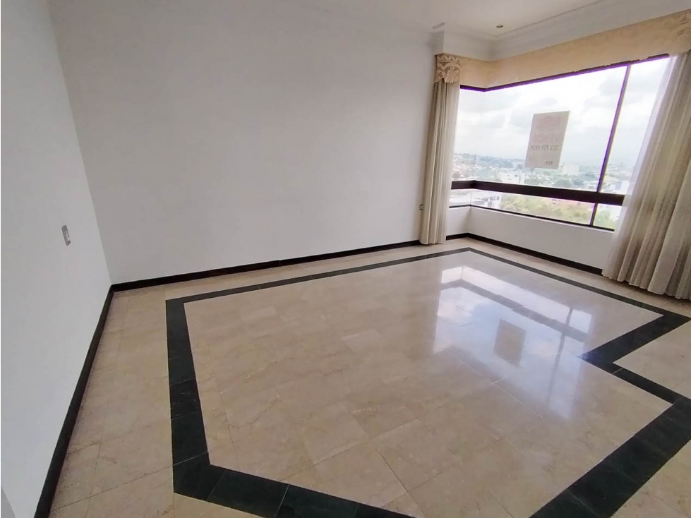 Venta Apartamento en Álamos, Pereira — foto 3