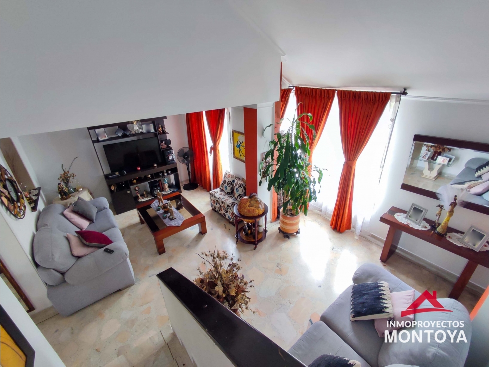 Casa en conjunto, Av Sur, Pereira