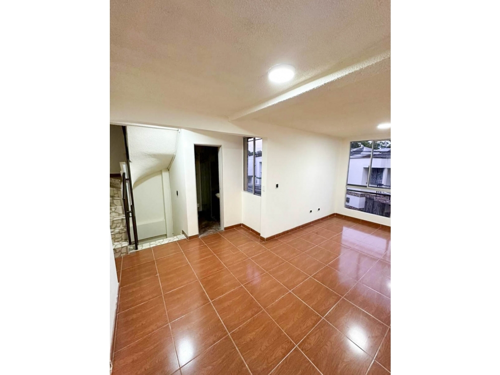 Venta casa 3 niveles en Villa del Prado, Pereira