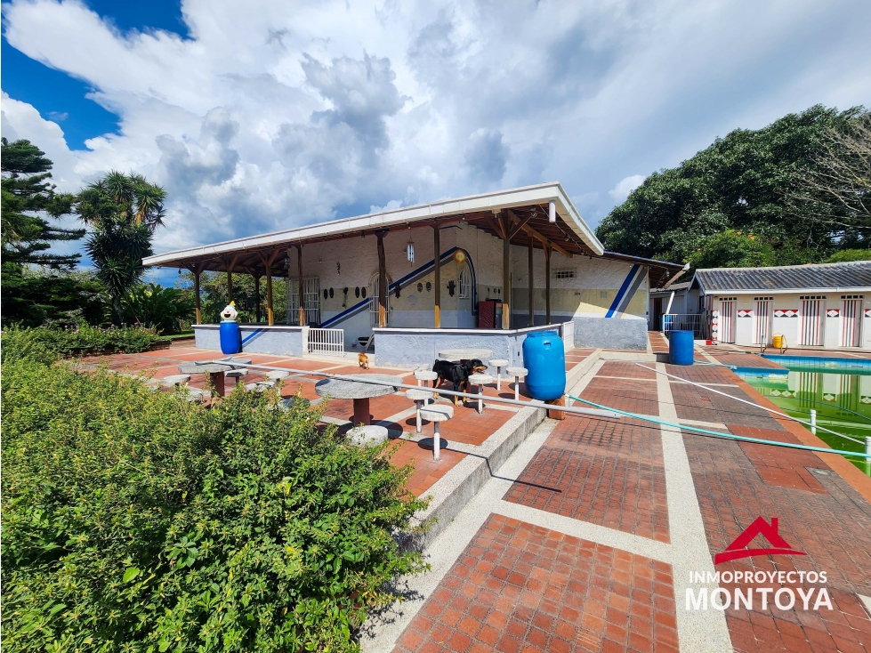 Casa-lote suburbano en Cerritos, Pereira — foto 4