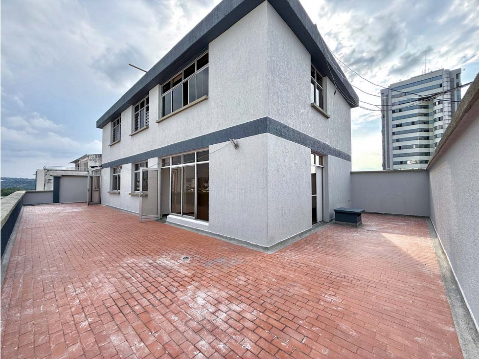 Apartamento penthouse en el centro de Pereira